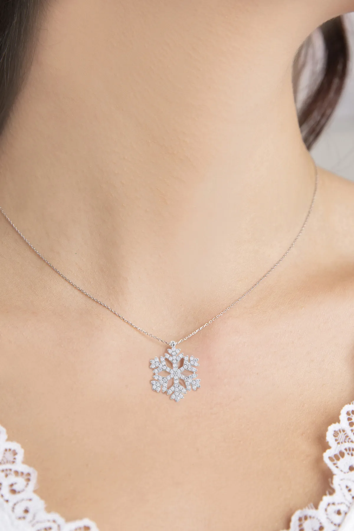 Серебряное ожерелье, модель: снежинка p2049 Larin Silver#2