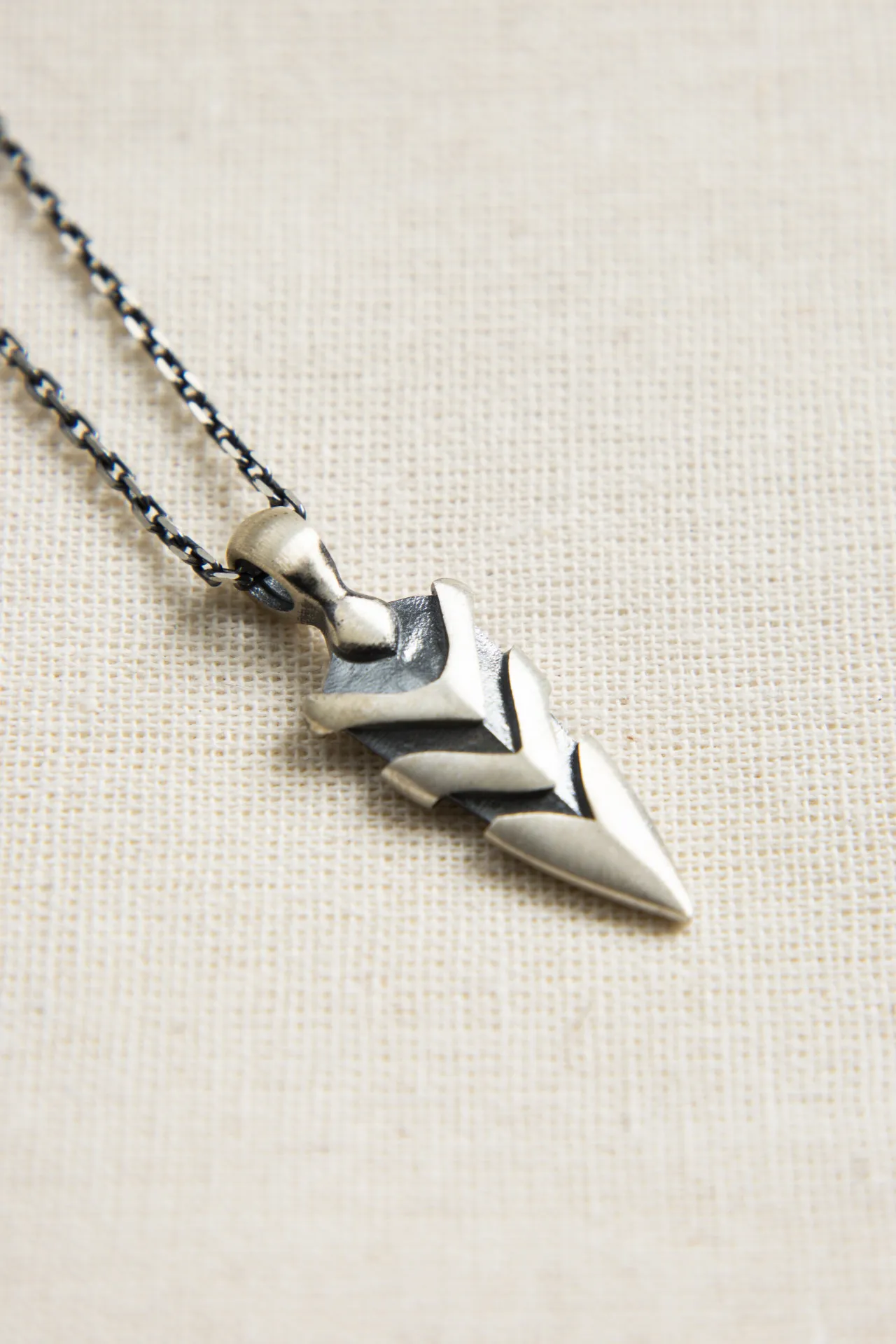 Серебряное ожерелье, модель: стрела ern2143 Larin Silver#3