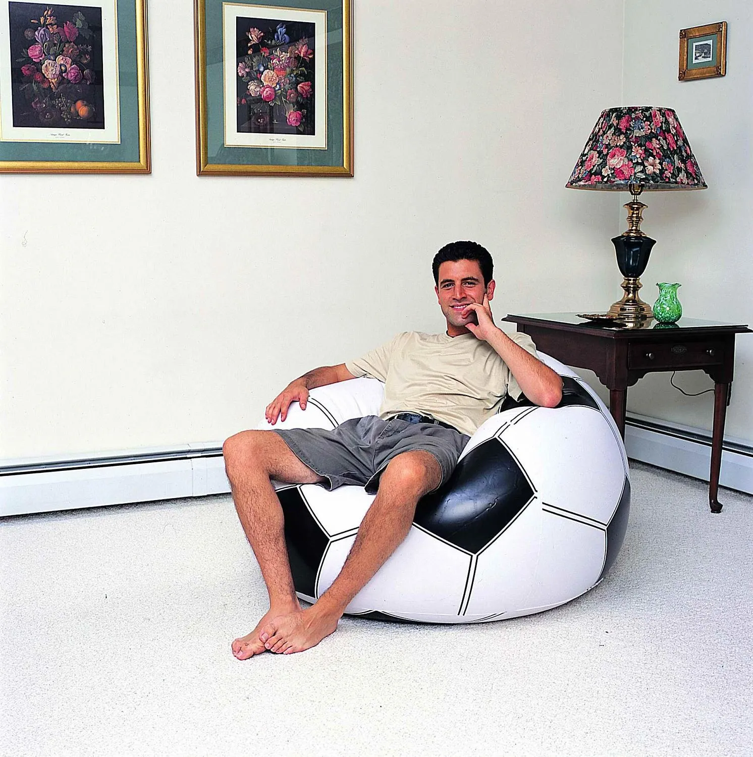 Надувное кресло Bestway 75010 "Футбольный мяч"#2