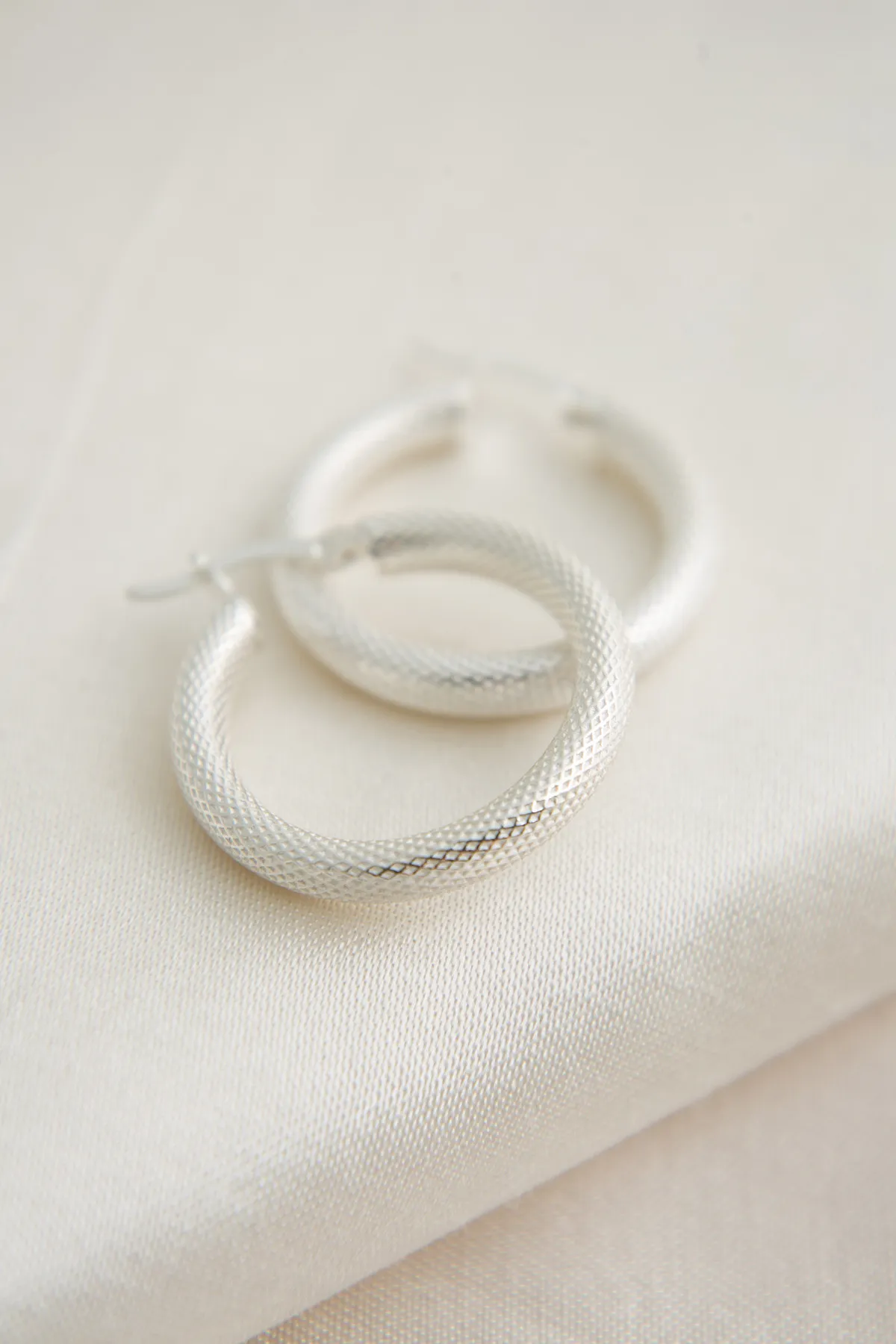 Серебряные серьги, модель: кольца elkmd50017 Larin Silver#3