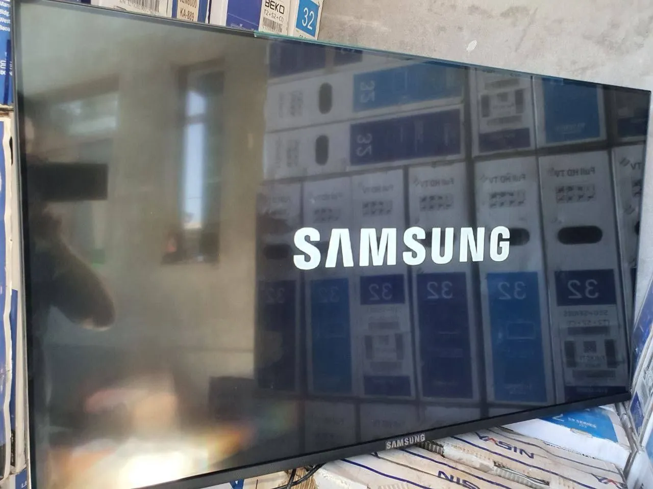 Телевизор Samsung 32" HD IPS Smart TV Wi-Fi Android#4