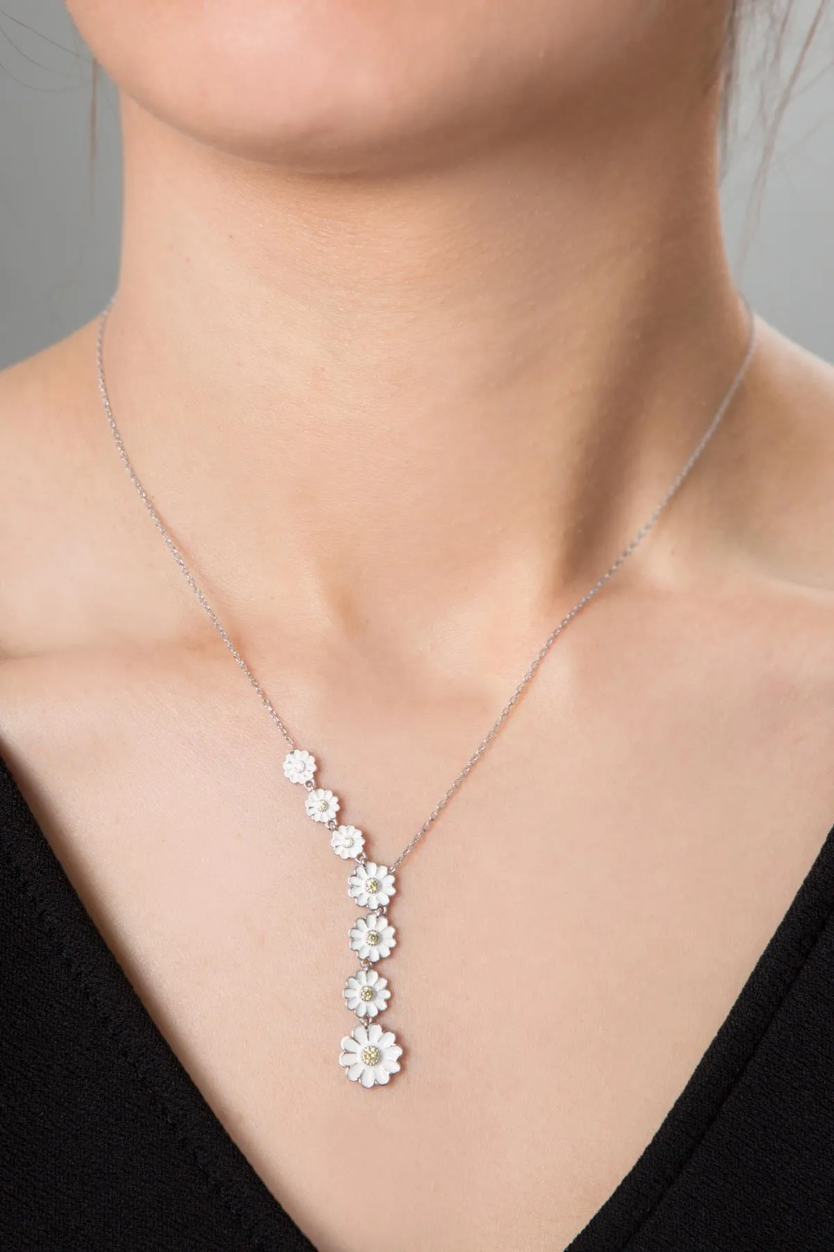 Серебряное ожерелье, модель: ромашки pp2891 Larin Silver#2