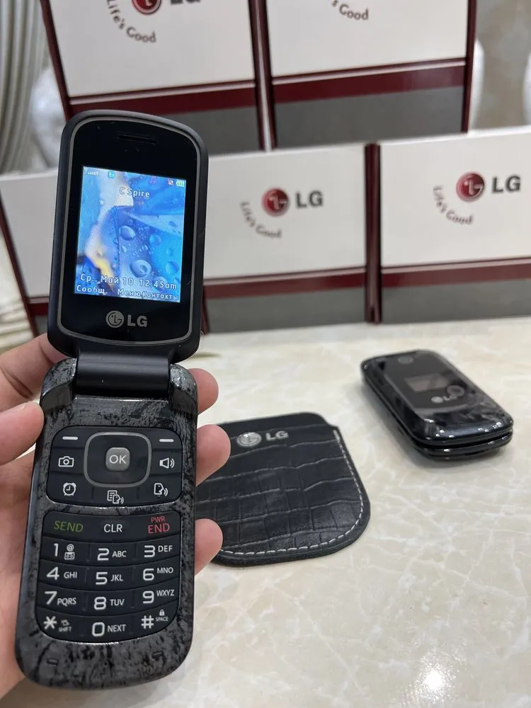 Смартфон LG 160#2