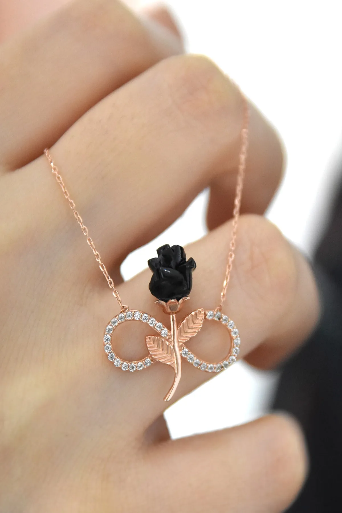 Серебряное ожерелье, модель: вечность с черными розами pp4084ss Larin Silver#2