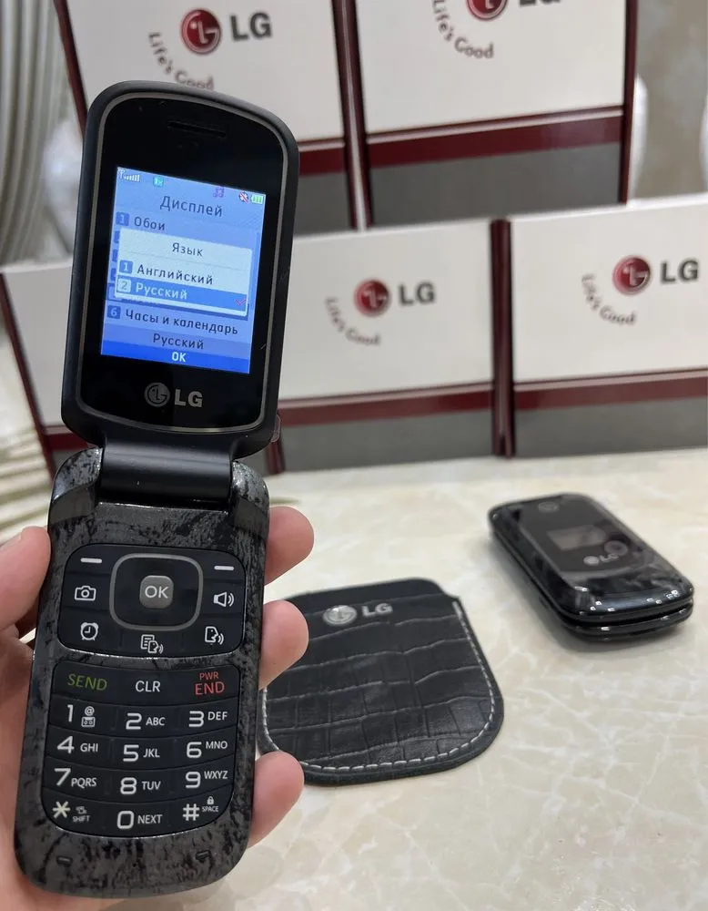 Смартфон LG 160#3