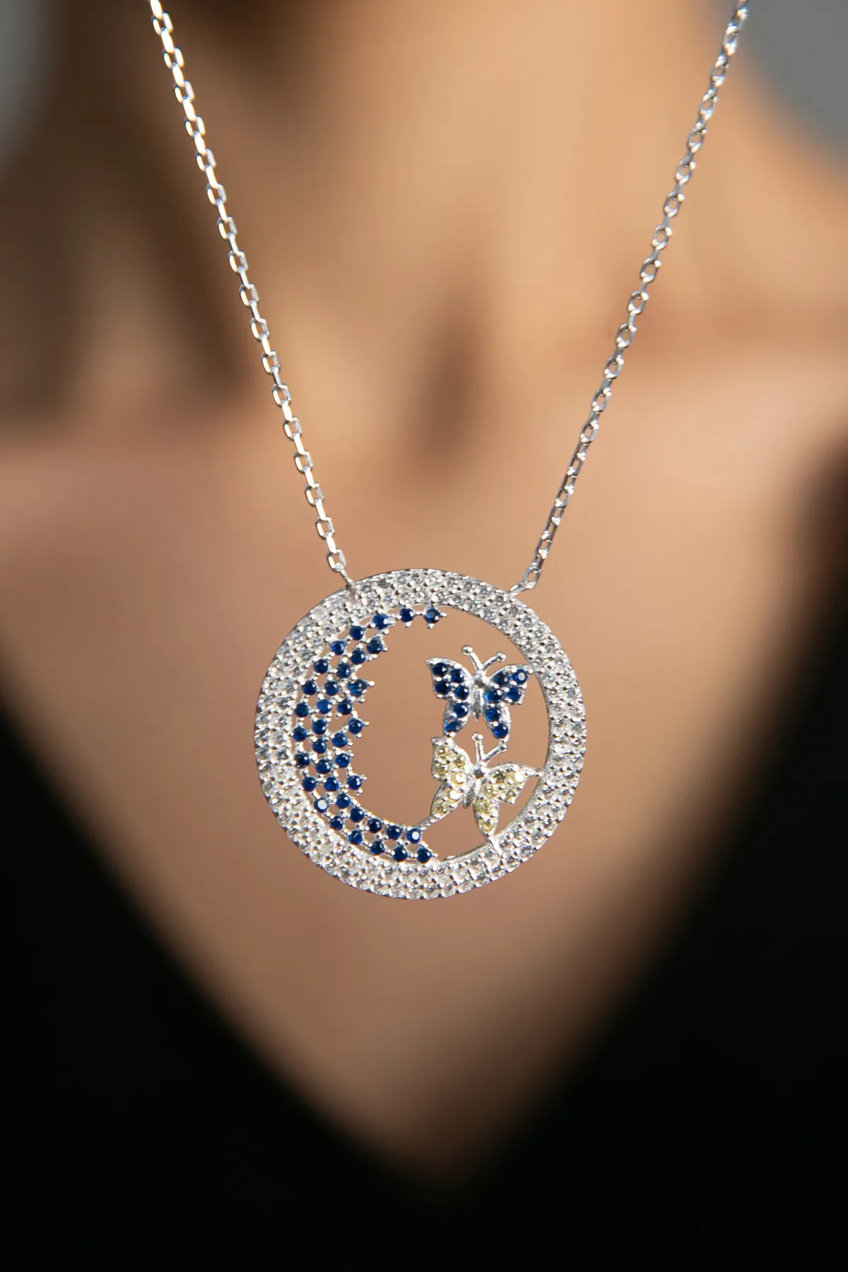 Серебряное ожерелье, модель: бабочка fa182598 Larin Silver#3