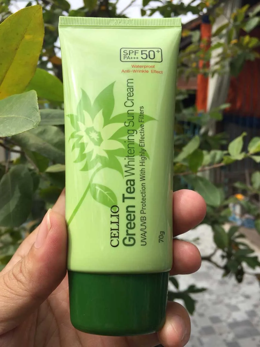 Солнцезащитный крем для лица Cellio Green Tea Whitening Sun Cream SPF50#2