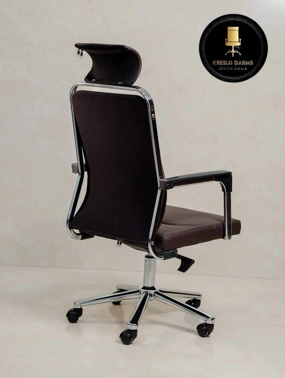 Кресла офисные Orion Black Orion Brown#5
