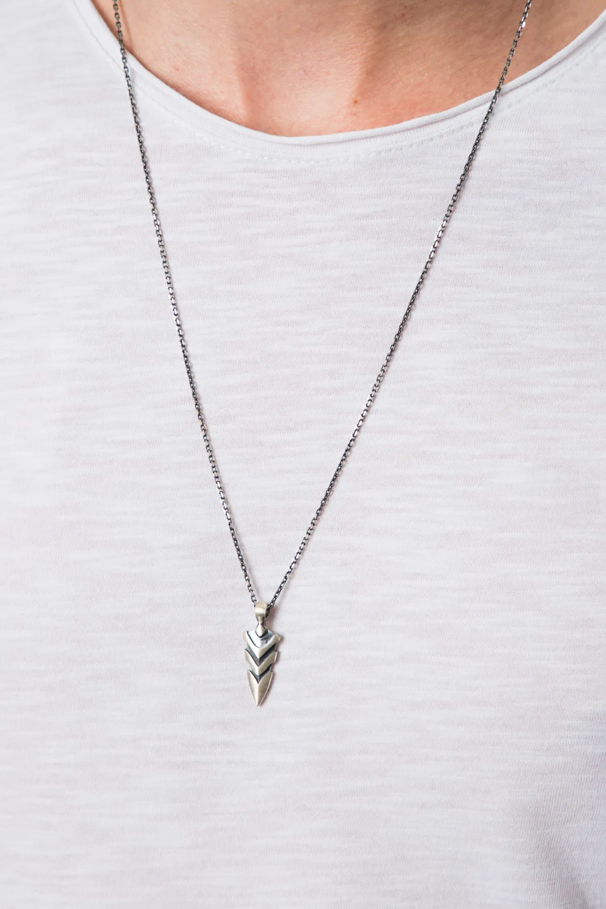 Серебряное ожерелье, модель: стрела ern2143 Larin Silver#1