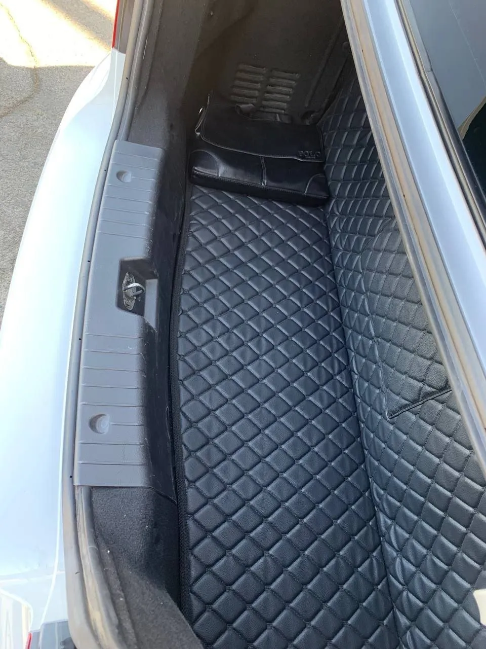 Полик для багажника с прикрытием газбалона Chevrolet NEXIA-1/2#1