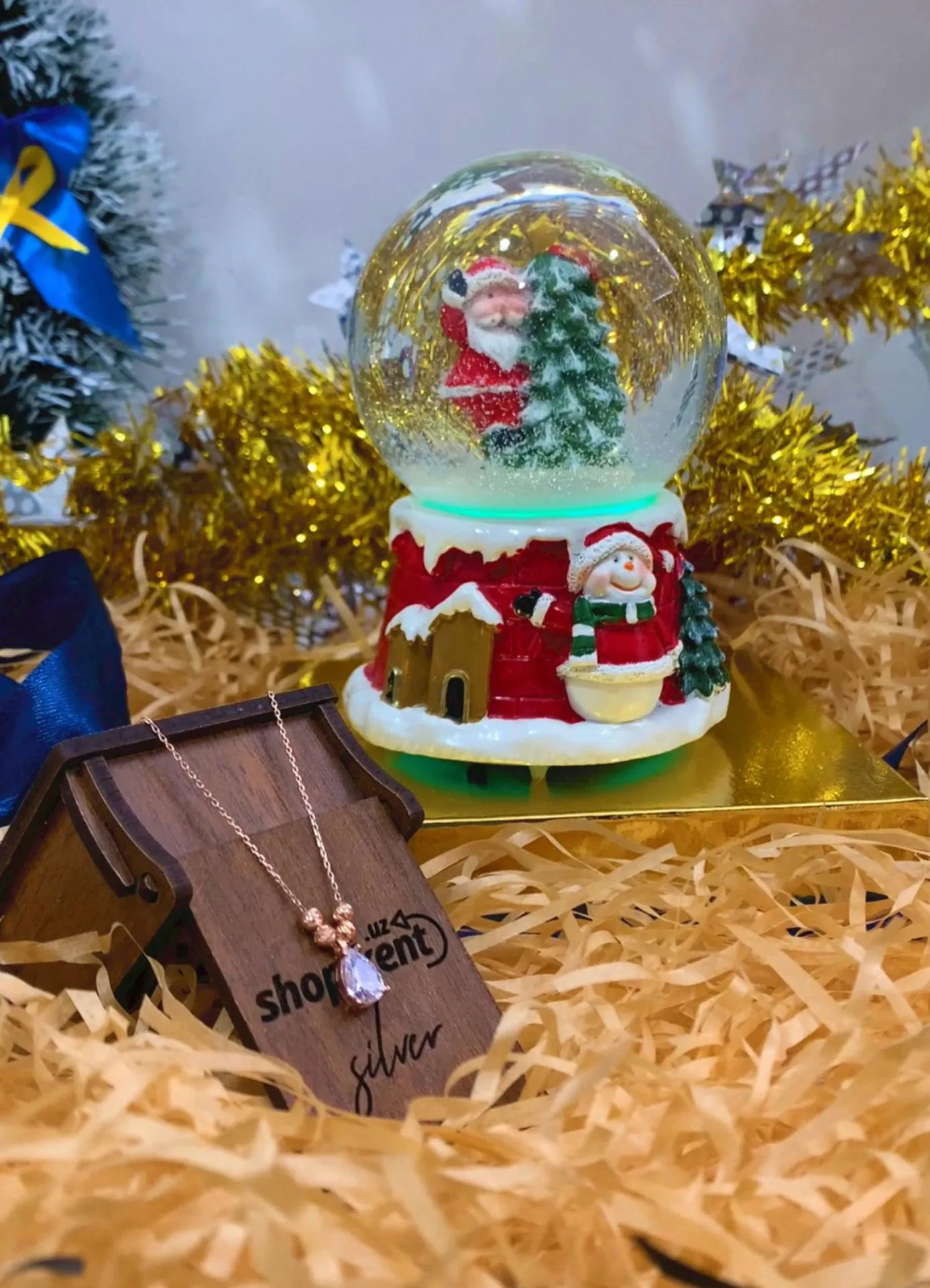 Подарочный набор - музыкальный снежный шар, серебряное ожерелье капля, подарочная коробка n0215 SHK Gift#1