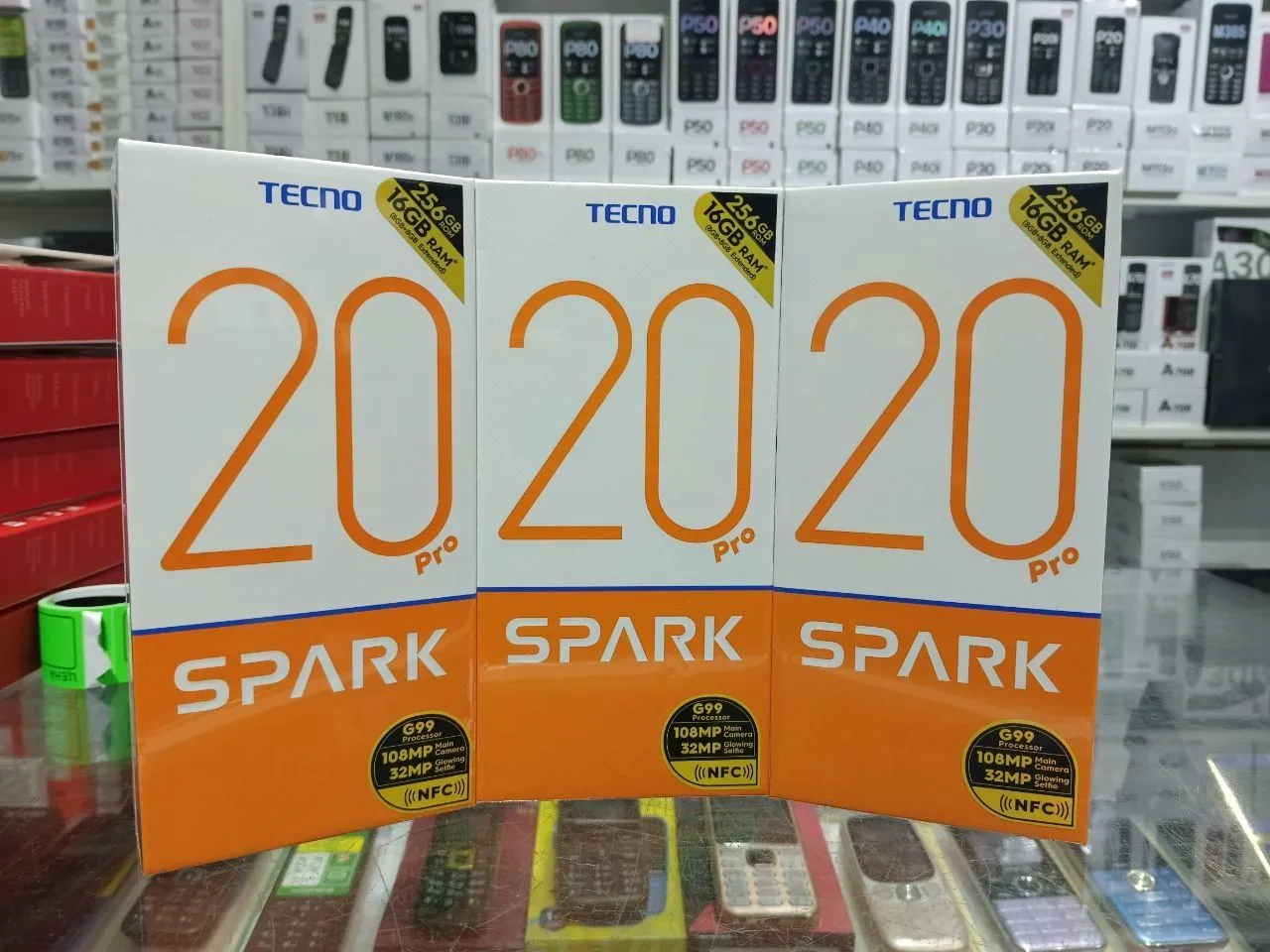 Смартфон Tecno Spark 20 Pro+#1