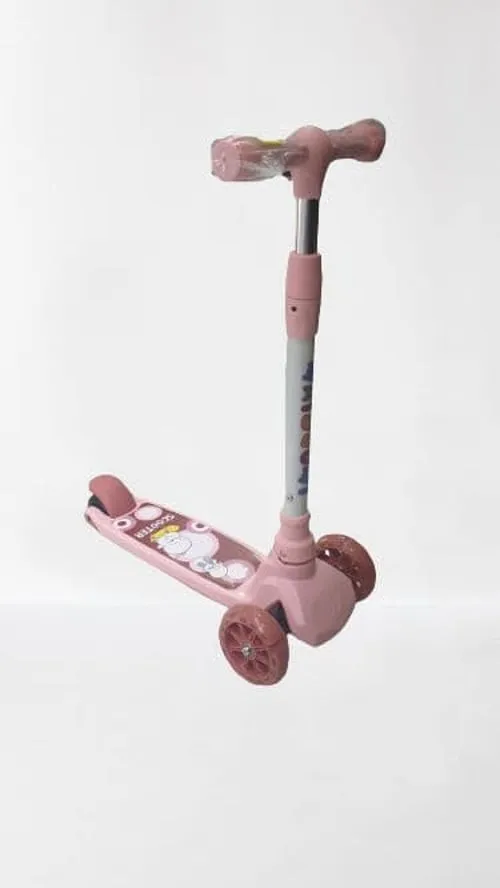 yorqin g'ildiraklari bilan mini scooter qizil#1