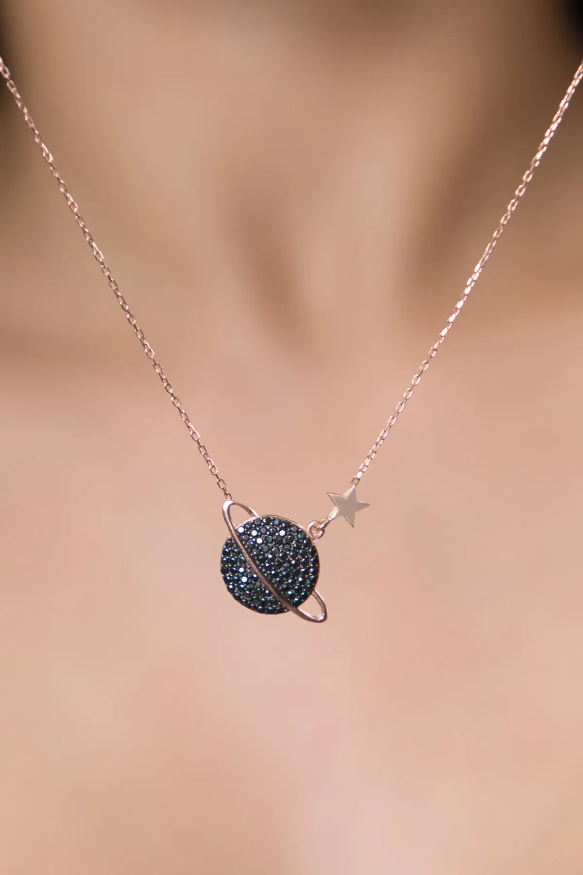 Серебряное ожерелье с розовым покрытием, модель: планета pp2201 Larin Silver#1