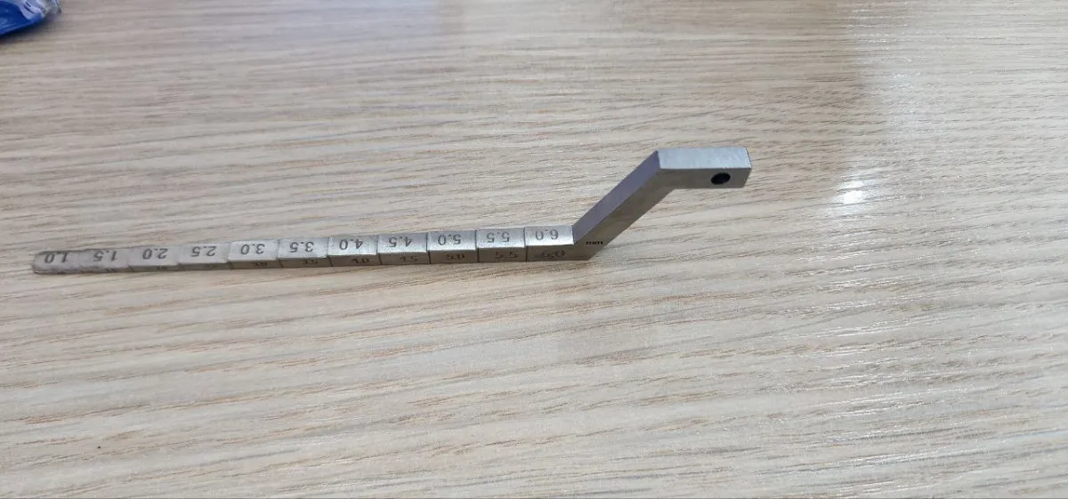 Щуп клиновой - Клин для контроля зазоров ступенчатый 1,0мм - 10,0мм  Изогнутый 1,0мм - 6,0 мм#1