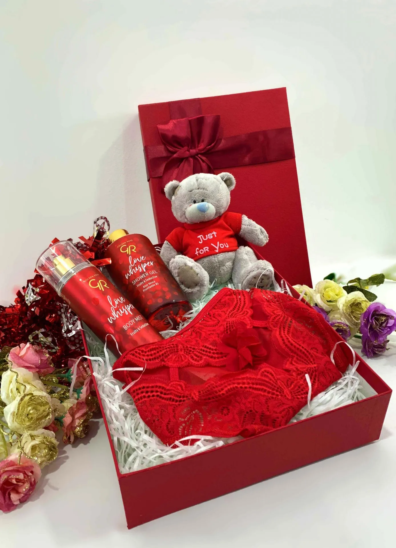 Подарочный набор - мишка тедди, спрей для тела, гель для душа, vanilya secret трусы, подарочная коробка n0216 SHK Gift#1