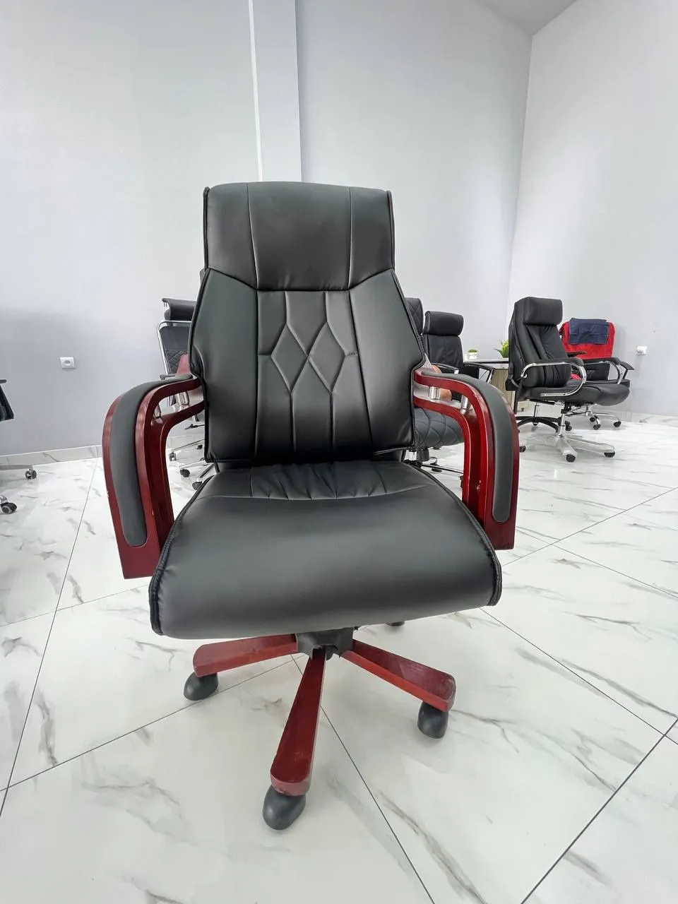 Кресло офисное  grande#1