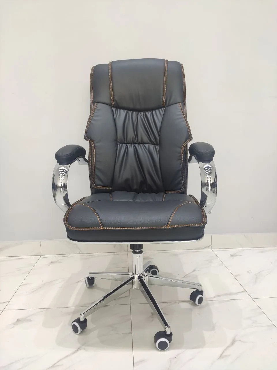 Кресло офисное  004#1