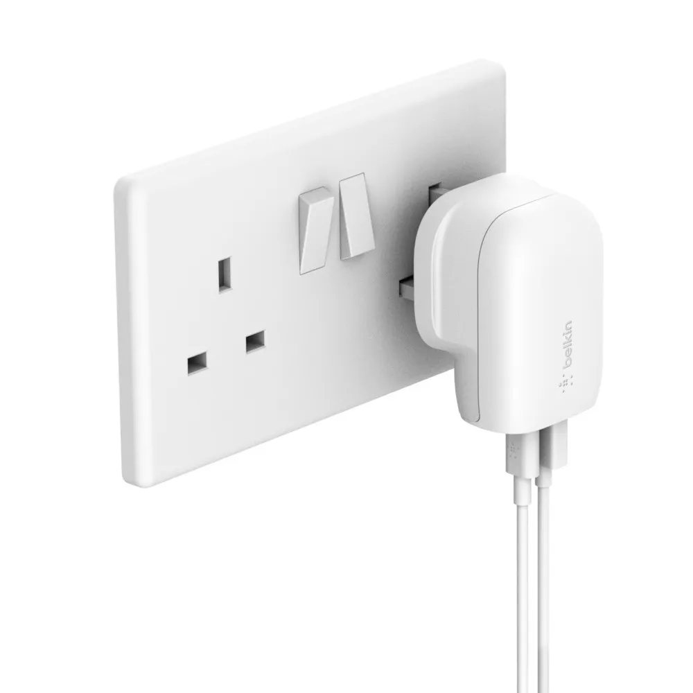 belkin BOOST CHARGE 30W USB-C PD + USB-A Wall Charger + USB-C to Lightning Cable#1