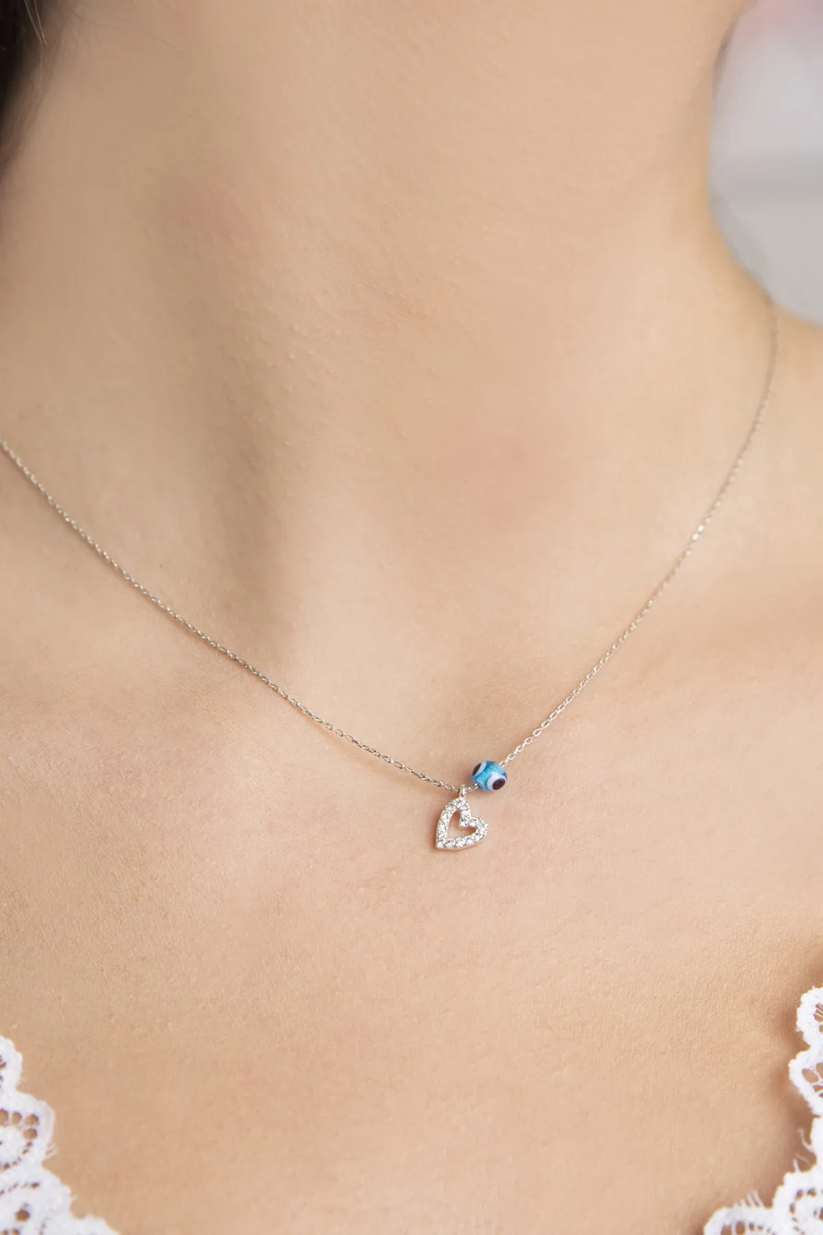 Серебряное ожерелье с сердечкой и бусинкой от сглаза p2047 Larin Silver#1