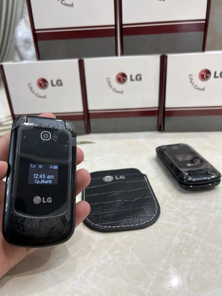 Смартфон LG 160#1