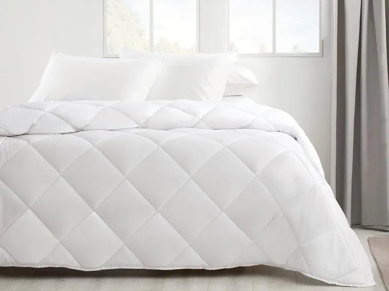 Стеганое одеяло микроволокно Siesta 195×215 см#1