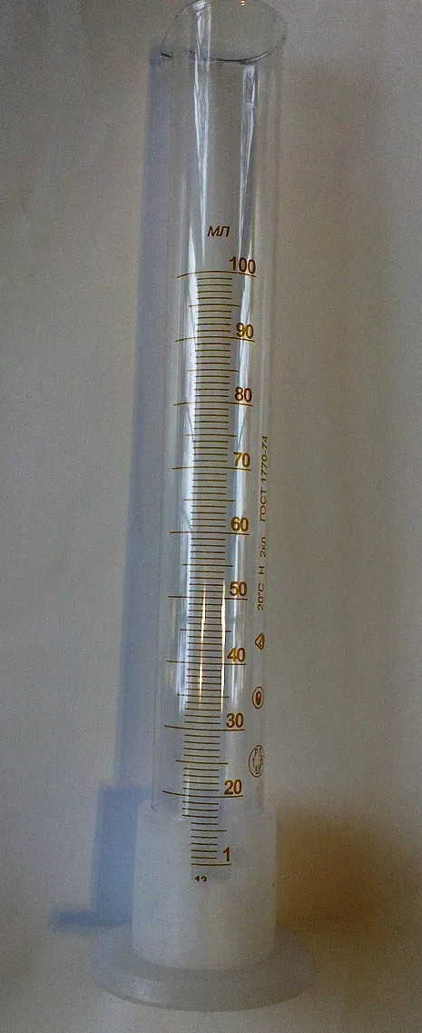 Цилиндр с делением на стеклянной основе с носиком 10 мл#6