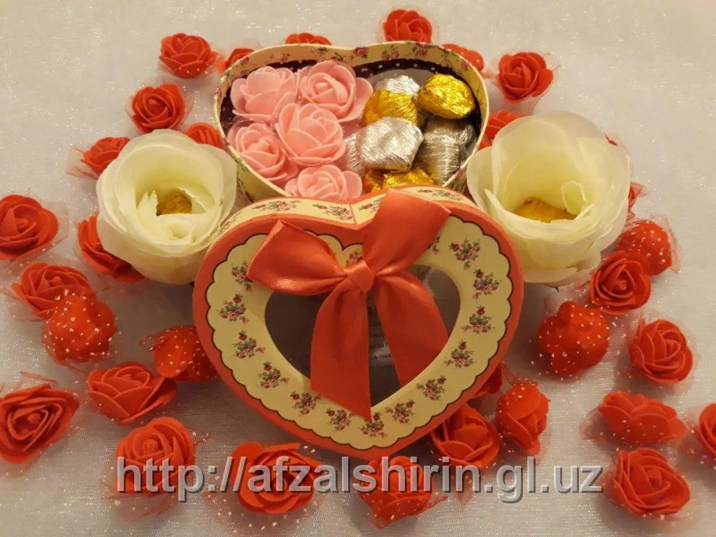 Шоколадные розы в в подарочной коробке Арт.2#2