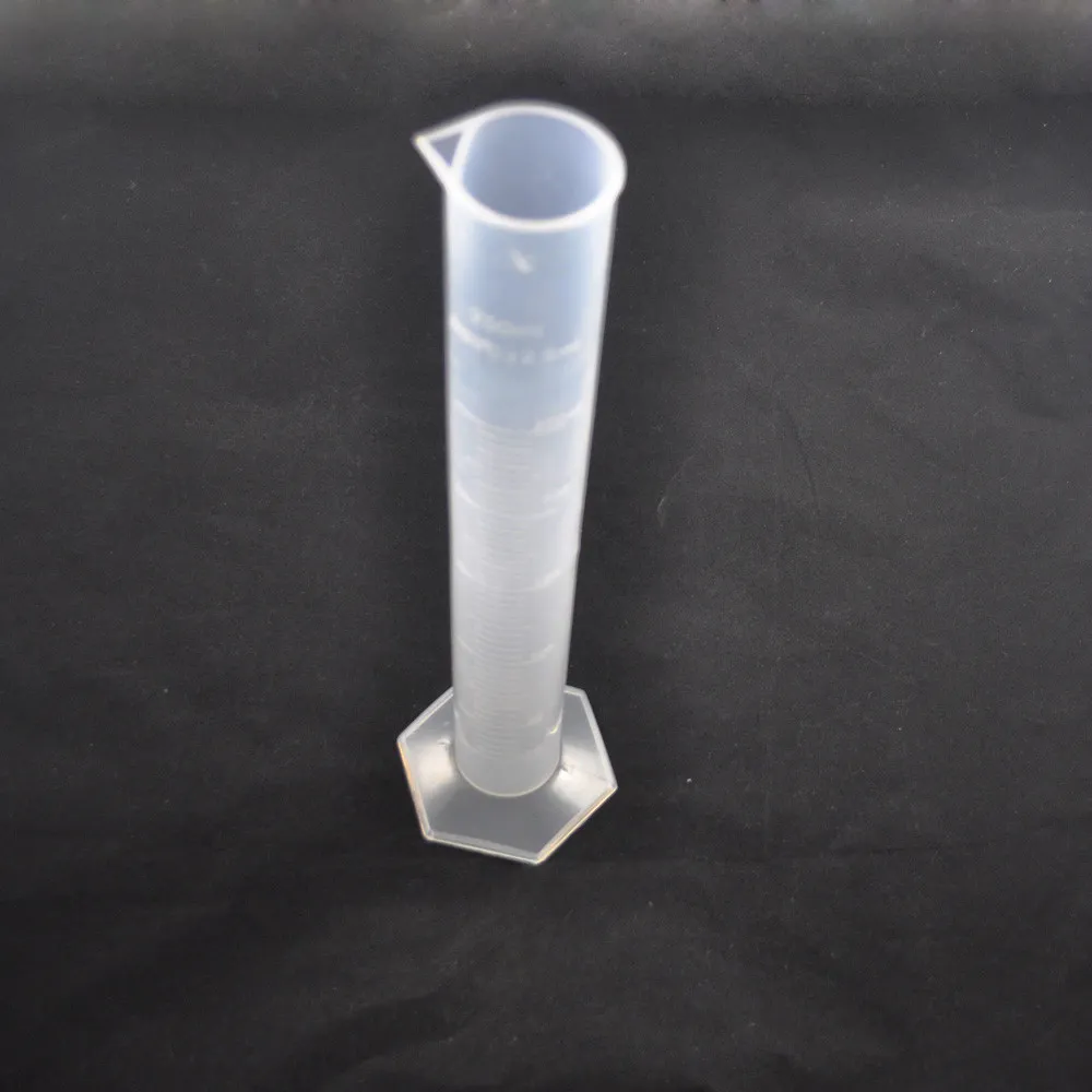 Цилиндр с делением на стеклянной основе с носиком 25 мл#3