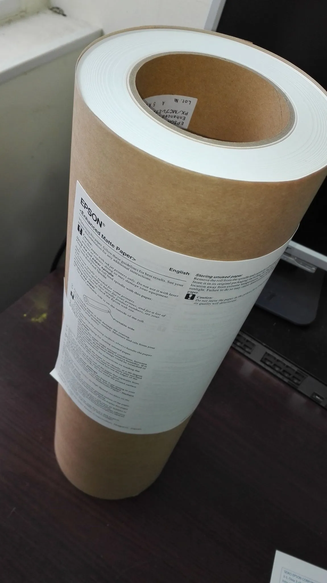 Рулонная бумага EPSON Enhanced Adhesive Synthetic Paper 44" (135)#3