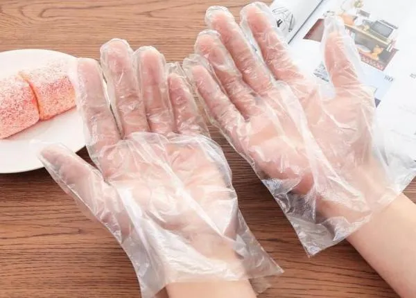 Полиэтиленовые перчатки#2