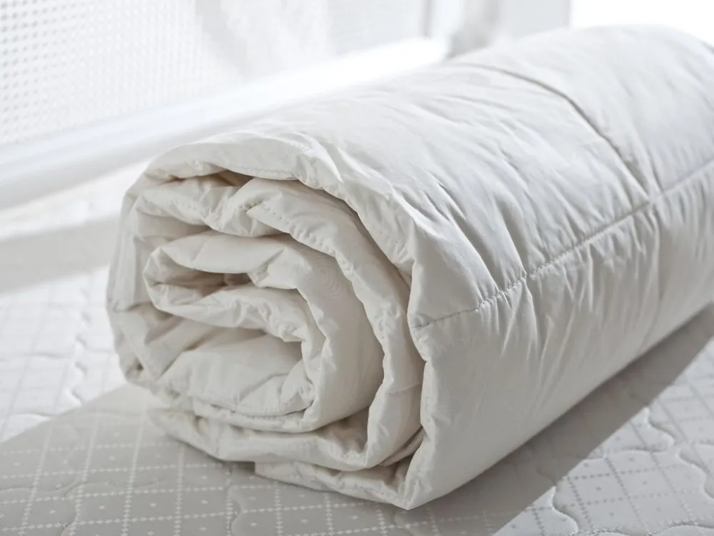 Стеганое одеяло шерстяное Layna 215×235 см#1