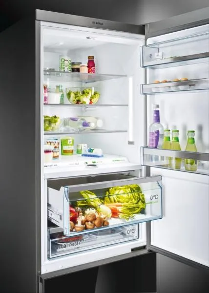 FullNoFrost холодильник от Bosch высотой 186 см.#3