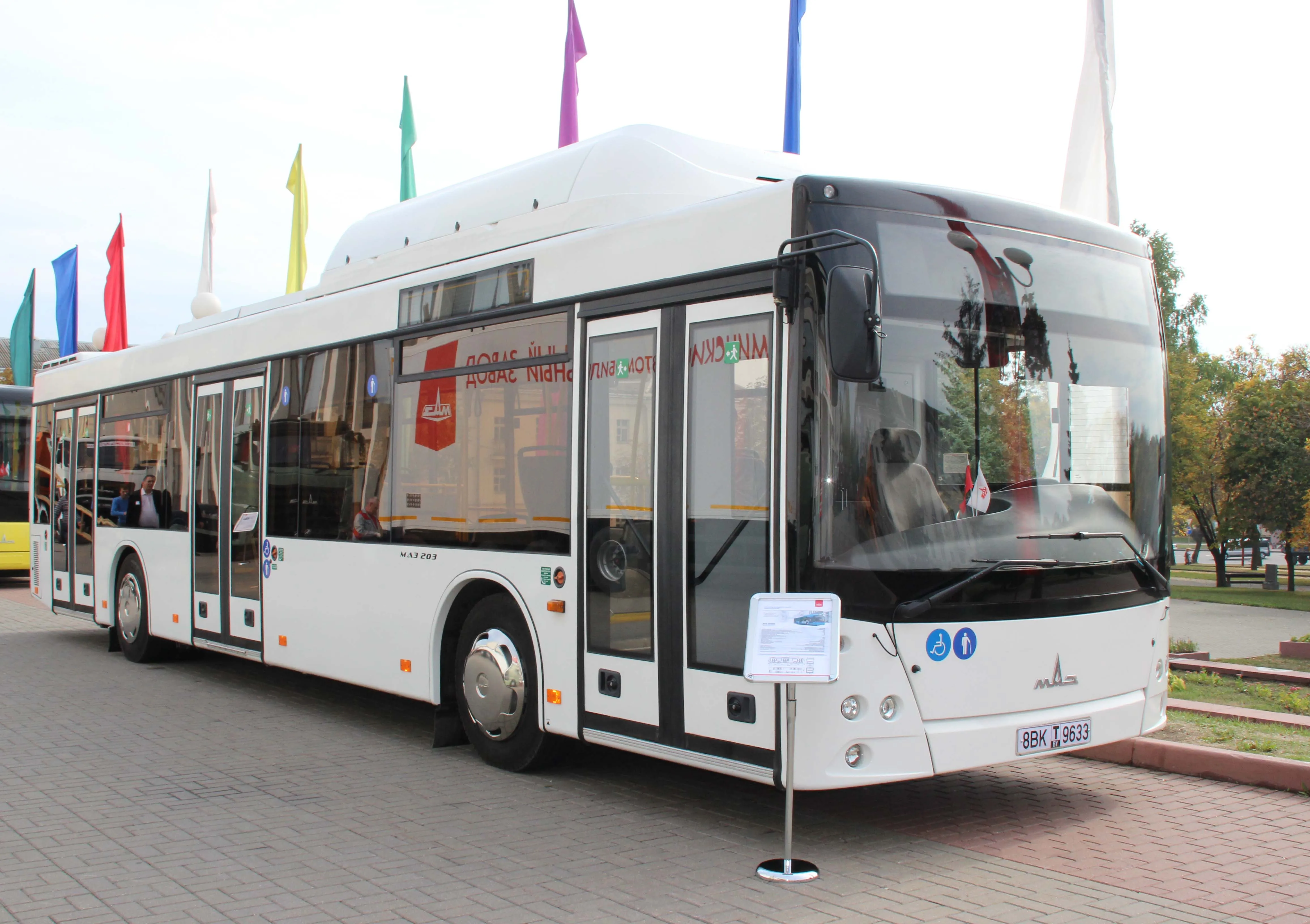 Низкопольный автобус МАЗ 203965#3