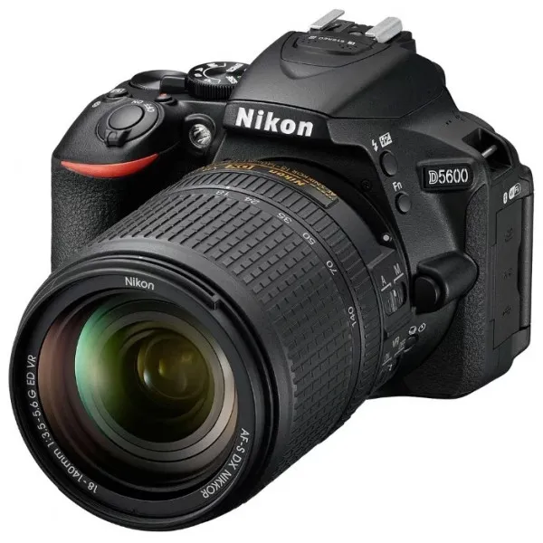Зеркальный фотоаппарат Nikon D5600 Kit 18-140 мм Wi-Fi#8