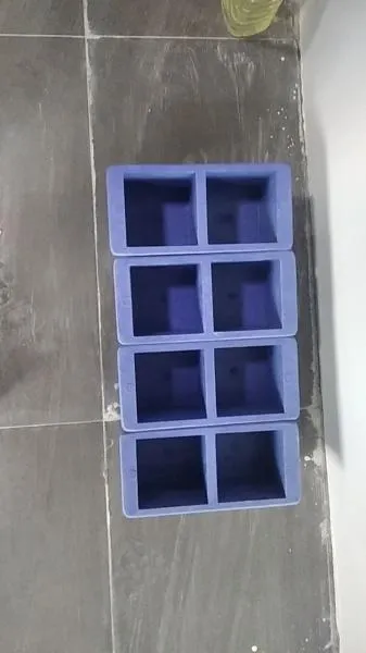 Формы для заливки бетона (кубики 10см на 10см)#2