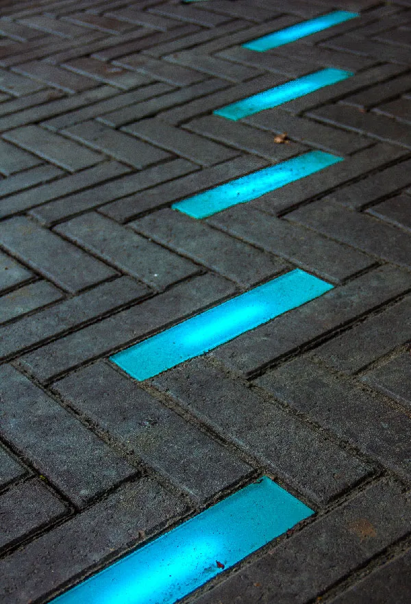 Cветящаяся в темноте тротуарные плитки#6