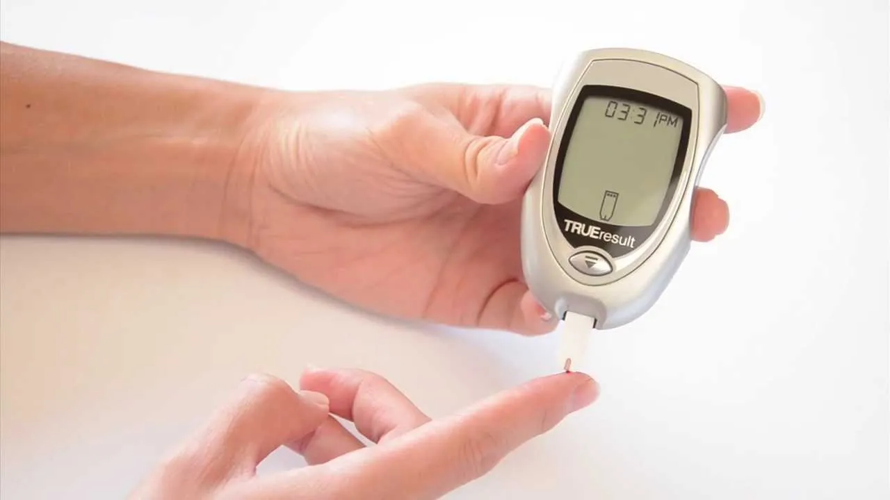 True Result blood glucose monitoring system (Глюкометр. США)#3