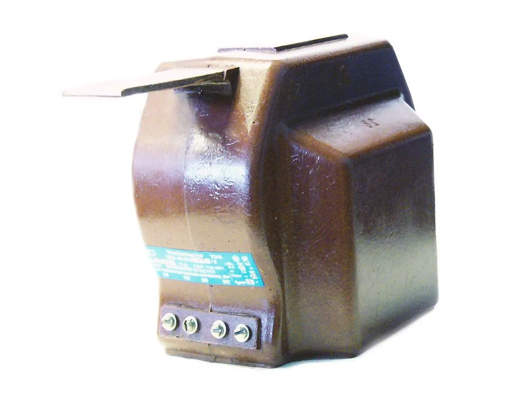 Трансформатор тока ТОЛ-10 кВ старый тип#1
