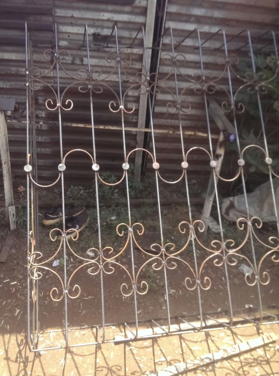 изготовление решеток на окна и балконных.ограды навесы#4
