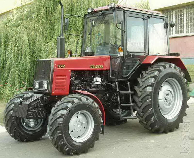 Трактор BELARUS-1025#3