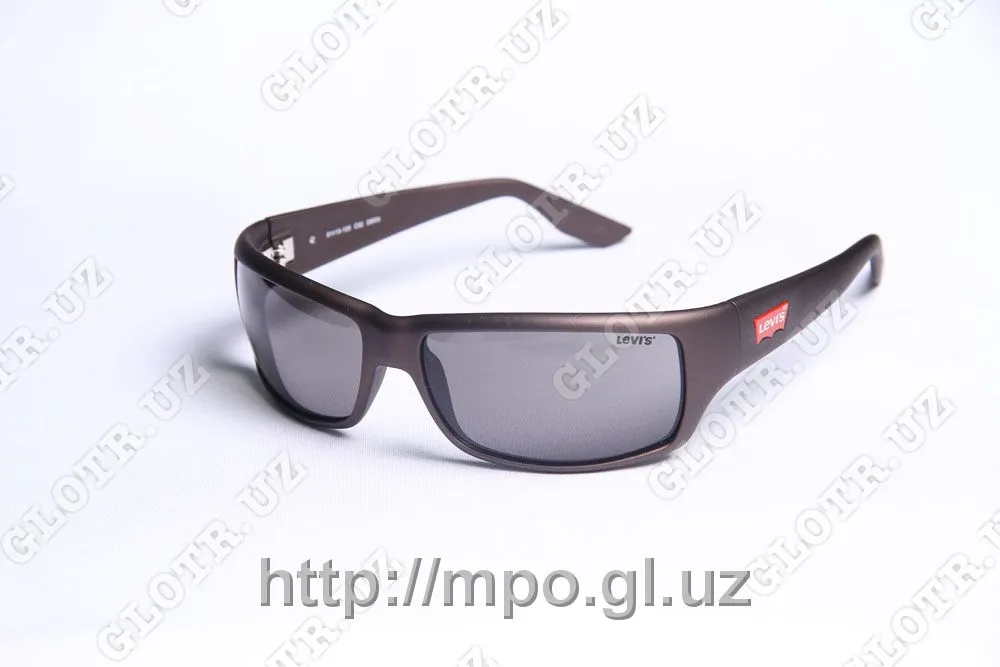 Солнцезащитные очки от Levi's#2