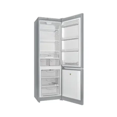 Холодильник Indesit DS 4200 SB  