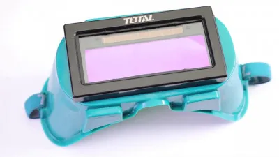 Сварочные очки с автоматическим затемнением TOTAL TSP9402