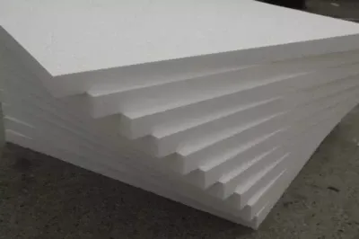 Styrofoam, zichligi 25 kg/m³