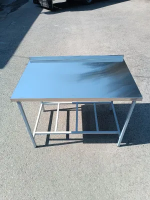 Стол производственный из нержавейки. Стол нержавейка 114×70×85 (h