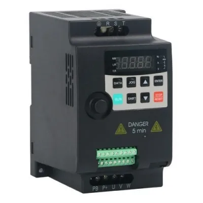Invertor(Chastota konvertori) 200MN-2R2GB-S2 220V 2.2KW