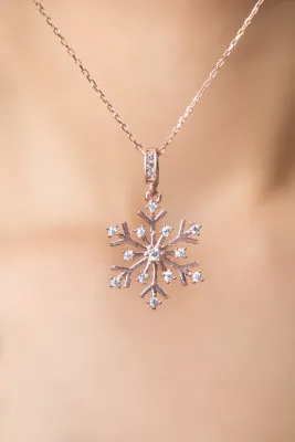 Серебряное ожерелье с камнем циркон, модель: снежинка pp2348 Larin Silver