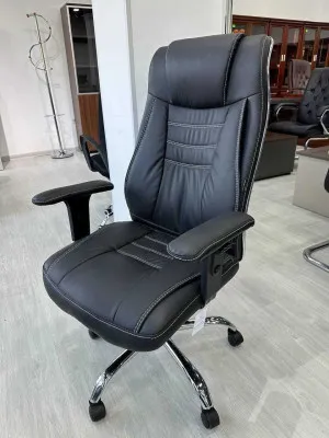 Офисные кресла Jetta 560