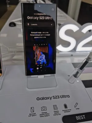 Смартфон Samsung Galaxy S23+ 12/256GB
